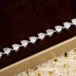 2023 Luxe kwaliteit S925 zilveren bedel Hartvormige ontwerp bedelarmband met sprankelende diamant in zilverkleur met stempel PS7152B