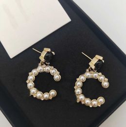 Boucle d'oreille pendante de qualité de luxe avec diamants et perles de coquillage naturel, design de couleur noire en plaqué or 18 carats pour femmes, bijoux de mariage, cadeau avec tampon de boîte PS7268