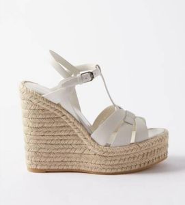 Femmes Tribute Cuir Wedge Sandal Wedge Talons Hauts Cuir Brillant Ultra-Espadrilles Sandales Corde De Chanvre Talon Compensé Plateforme Chaussures Romaines Femme Chaussure De Créateur Avec Boîte