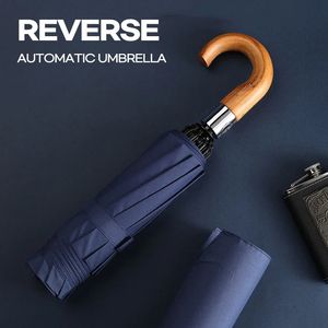 Luxe Omgekeerde Paraplu voor Mannen Houten Handvat Grote Automatische Paraplu Winddicht Sterke 10 Ribben Opvouwbare Grote Regenparaplu Golf 240301