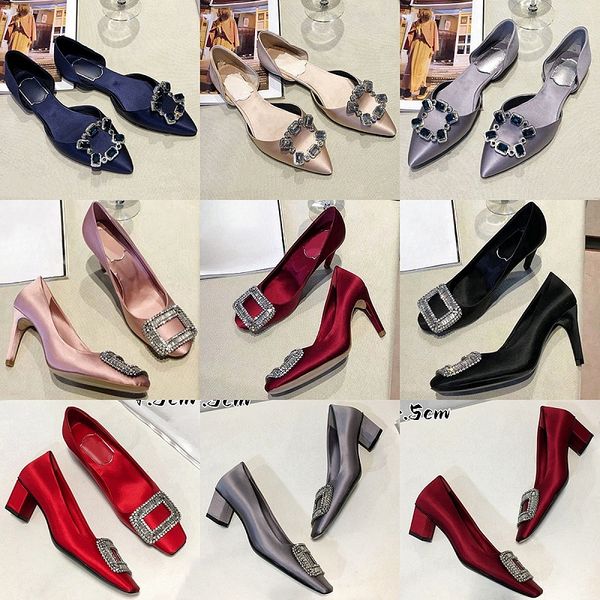 Sandales de luxe en strass, chaussures de créateurs de mariée, chaussures de mariage en satin de soie pour dames, talons rouges sexy, nouveaux mocassins de mariage en plein air, appartements de fête confortables et antidérapants