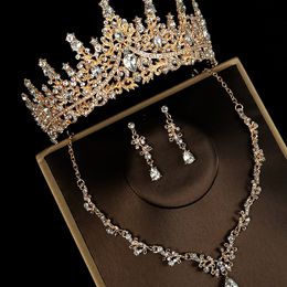 Luxury Rhingestone Tiara Wedding Band Boucles d'oreilles Collier de couronne nuptiale Pilation pour les femmes fête de la Saint-Valentin