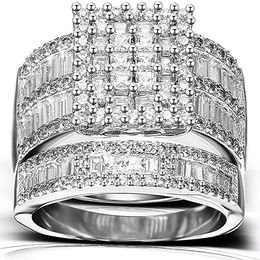 Luxe Ring Sets Voor Vrouwen Hoge Duidelijkheid S925 Gesimuleerde Diamant Platina Accent Bestendig Voor Verloving Huwelijksjubilea