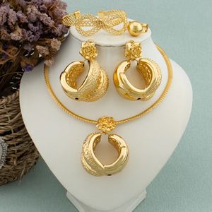 Luxe ronde Dubai Gold Color Sieradensets voor vrouwen Afrikaanse ketting oorbellen Bead Ring Bracelet Arabisch bruids Wedding Party Geschenk 240423