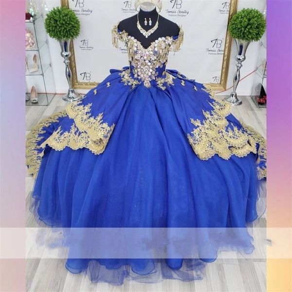 Vestidos de quinceañera de princesa azul real de lujo con lazo y hombros descubiertos, apliques de lentejuelas brillantes, cuentas de cristal, fiesta de graduación dulce 16