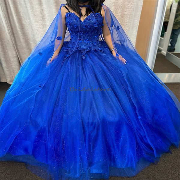 Robes de Quinceanera bleu royal de luxe avec cape Wrap 2024 Charro chérie 3D fleurs robe De 15 Anos Quinceanera 2024 Appliques dentelle seize robe de soirée Para