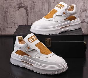 Luxury Royal Style Men Party Mariage Prom Robe Chaussures Little White Chaussures Modèle Exotique Designer Muissiers Fashion Hook Loop Casual Sneakers Chaussures de marche