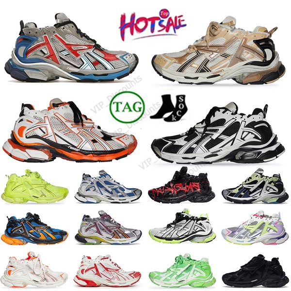 Runners de luxe 7.0 Hommes Designer Track Casual Chaussures Paris Transmit Sense Runner 7 Femmes Graffiti Blanc Noir Bleu Rouge Baskets Baskets Jogging Grande Taille 12