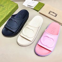 Luxe sandaal Dames in elkaar grijpende designerschoen met dubbele pijler Rubberen zool Muiltje Platte sandaal Slippers Zomerslipper Dikke zool Casual Modieuze platformslipper