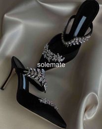 Luxe Sandalen Schoenen Voor Vrouwen Hoge Hakken Blad Kristal Verfraaid Satijn Muilezels Strappy Slippers Sexy Puntschoen Merk Pompen EU35-40