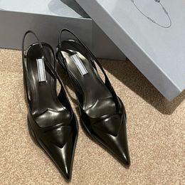 Sandales de luxe Talons hauts pour femmes Chaussures de créateurs de mode senior Lettre Dîner de mariage Sandales pour femmes