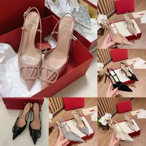 Luxe sandalen dames high hakken senior modeontwerpster schoenen brief bruiloft diner dames sandalen 66 designer hakken valentijn sandaal