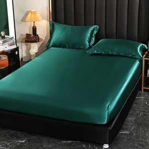 Couvrette de matelas monochrome haut de gamme en satin de luxe avec draps de lit de bande élastique Home El Litch Fit Fit 240410