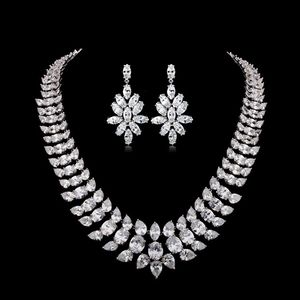 Luxe glanzende zirkonia set bruiloft ketting gegalvaniseerd platina koper set AAA zirkoon hoogwaardige ketting sieraden voor vrouwen bruiloft verloving banket diner SPC