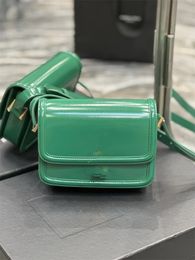 Bolsos de moda de hombro de lujo Cuero de vaca brillante de primera calidad Rue de Solferino Diseñador de la marca Bolso cuadrado verde Alfabeto dorado Y encanto con paquete original b71