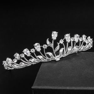 Luxe zilveren kleur bruiloft gevlochten kroon kristallen bloem tiara's en kronen bruidshaaraccessoires trendy sieraden cadeau