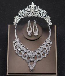 Joya de cabello para bodas de plata de lujo Princesa Corona y tiaras Collar Collar Conjuntos de accesorios para el cabello1388888206731524