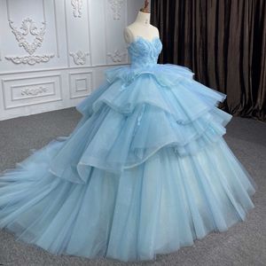 Luxe bleu ciel brillant Quinceanera robes robes de bal dentelle perle Tull hiérarchisé chérie 16 robe à lacets robe de soirée Vestidos De