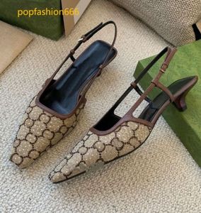 Sandales à bride arrière de luxe pour femmes, chaussures habillées, talons sexy de styliste, cristaux noirs scintillants, boucle arrière, talon chaton, mariage