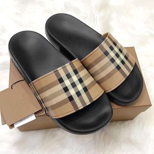 Luxury Slipper Designer Womens Shoens Fashion Flat Loafer Gift Mens Mens Slide Rubber Tazz Sliders Stripe Plaid Sandal Sandal Beach Mule Walk Casual Chores Outdoors Sandale