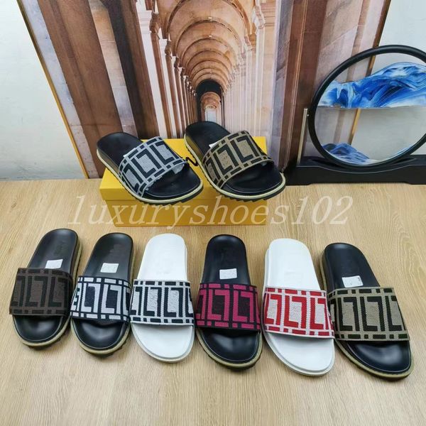 Luxury Slippers Slide Designers Brand Femmes Femmes LETTRE PLAGE SANDALS SANDALES SANDAL SANDAL Belle plage ensoleillée Chaussures Chaussures Slippers Size 35-46