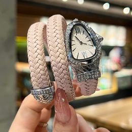 Luxury Snake Designer Women Watches Womens Diamond Leather Strap Pulsera Mira los relojes de pulsera de la marca para la dama Amigas de la Navidad Día de San Valentín presente