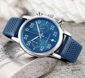 Luxury Sport Mens Watch Blue Fashion Homme Montreuse-bracelets Strap en cuir Tous les cadrans Travail Quartz Montres pour hommes Corloge de Noël MO9357663