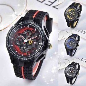 Luxe sportracewagen F1 formule rubberen band roestvrij staal quartz es voor heren casual polshorloge Clock285s