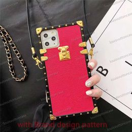 Luxury Square Cajones para iPhone 15Promax 15 14 14Promax 14Plus 14Pro 13Promax 13Pro 13 12 12Pro 11 11Pro Max XR XR XS Lanyard cuatro esquinas Resistencia de caída