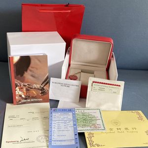 Luxe carré rouge hommes montres originales boxs livret carte étiquettes et papiers en anglais intérieur extérieur265S