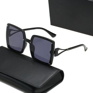 Lunettes de soleil carrées de luxe pour femme Vintage noir miroir concepteur lunettes de soleil mode grand cadre femme Oculos