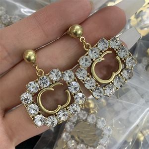 Luxury Stud Oreing Bringle Double lettre G Logo Oreille Femmes Hoop Designer Bijoux Ggity Crystal Pearl Oreilles Femme 66565