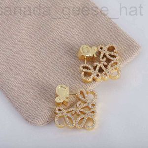 Boucles d'oreilles de luxe plaquées or 18 carats Huggie, bijoux pour femmes, boucles d'oreilles en perles, bijoux de fête de mariage, lo Designer