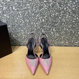 Luxe stijl dames039s sandalen met hoge hakken mode jurk 11cm hak san dals diamant decoratief leer rubber buitenkant