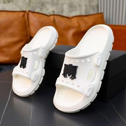amirii Luxury elegantes zapatillas de diseñador para hombres Sandalias de toboganes deportivos negros blancos sliders de sandilla de verano