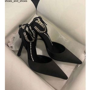 Verano de lujo Delphine Sandalias Zapatos Negro Punta estrecha Tacón alto Marca de cristal alrededor de los tobillos Correas Fiesta Boda Dama Bombas sexy