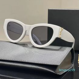 Luxus-Sonnenbrille für Damen und Herren, Designer-Brille im Logo-Stil, klassische Cat-Eye-Schmetterlingsbrille mit schmalem Rahmen, mit Box