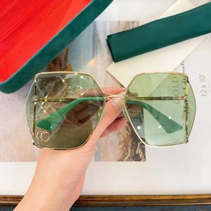 Gafas de sol de lujo para mujer, moda clásica de verano 0817S, gafas con montura de metal y tablones, lentes de protección UV 0817 con caja de regalo
