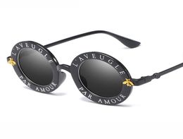 Luxe zonnebril retro letter ronde frame zonnebril unisex kleine bijen brillen uv400 Bescherming zonnebril4700855