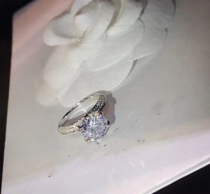 Luxe T Designer Cluster Rings S925 Sterling Silver Big Zirkon Full Crystal Wedding Ring For Bridas Loves sieraden met doos