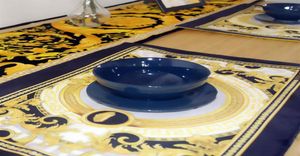 Table de luxe Cuisine Cuisine Grande Volet à chaleur rectangulaire Rectangulaire Placemat non glissable Wipable Wipable Table Place Place Pad362i1595444