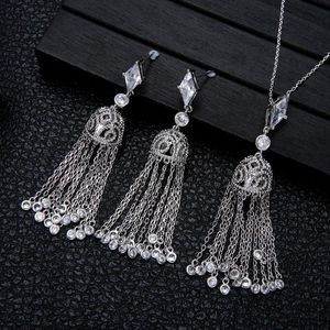 Conjuntos de joyas de circón cúbico con collar de pendientes de gotas de borla de lujo para mujer boda India joyería nupcial d1378