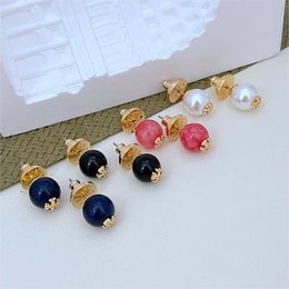 Luxury TB Brand T Lettres de créateurs Boucles d'oreilles Femmes 18k Gold Retro Letter Perle Ball Double côté professeur