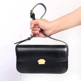 Mirror Quality Designers Sac Black Crossbody Foom Womens Baguette Même Sacs Underarm Sacs Luxurys Handbag Cuir Le sac fourre-tout