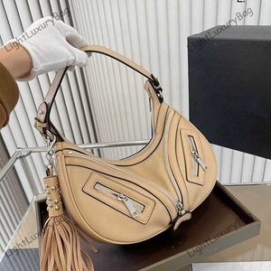 Luxe Le Sac Fourre-Tout Classique Messenger Épaule Détachable Designer Sacs À Main Socialite En Cuir Embrayage Femmes Célèbre Hangbag Pétoncles Sacs 220429