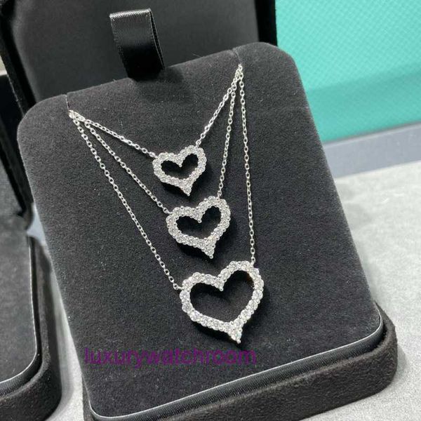 Luxury Tiffenny Designer Brand Pendant Colliers Seiko Edition T Famille Femme Small Cong Design Gold plaqué Hollow Send Diamond Heart Collier Love Medium and Large
