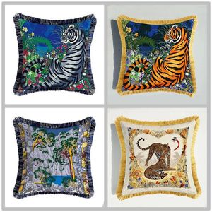 luxe tijger luipaard kussenhoes dubbelzijdig dieren print fluwelen kussensloop europese styl sofa decoratieve kussenslopen 285t