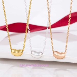 Luxury Tiifeniy Designer Pendant Colliers V Golden Acacia Bean Gold and Silver Collier Fashion Fashion Net Red Simple Elegant Style Collar Collar Chain