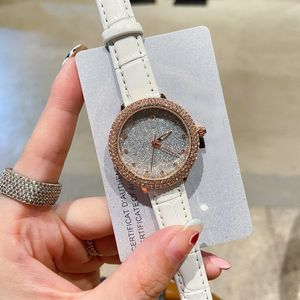 luxe Top marque dame montre plein diamant 33mm cadran bracelet en cuir femmes montres strass montres-bracelets pour femmes fête des mères cadeau de Noël montre de luxe