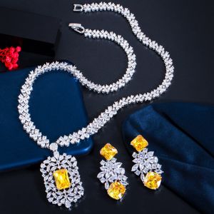 Ensemble de bijoux en diamant de topaze de luxe 14K or blanc rempli de boucles d'oreilles de mariage de fête collier pour les femmes bijoux de fiançailles de mariée